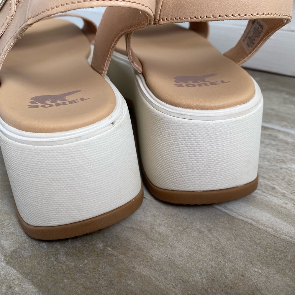 Sorel Summer Leather Dayspring Platform Sandal Buckle Tan White 10 Like New - Picture 7 of 9